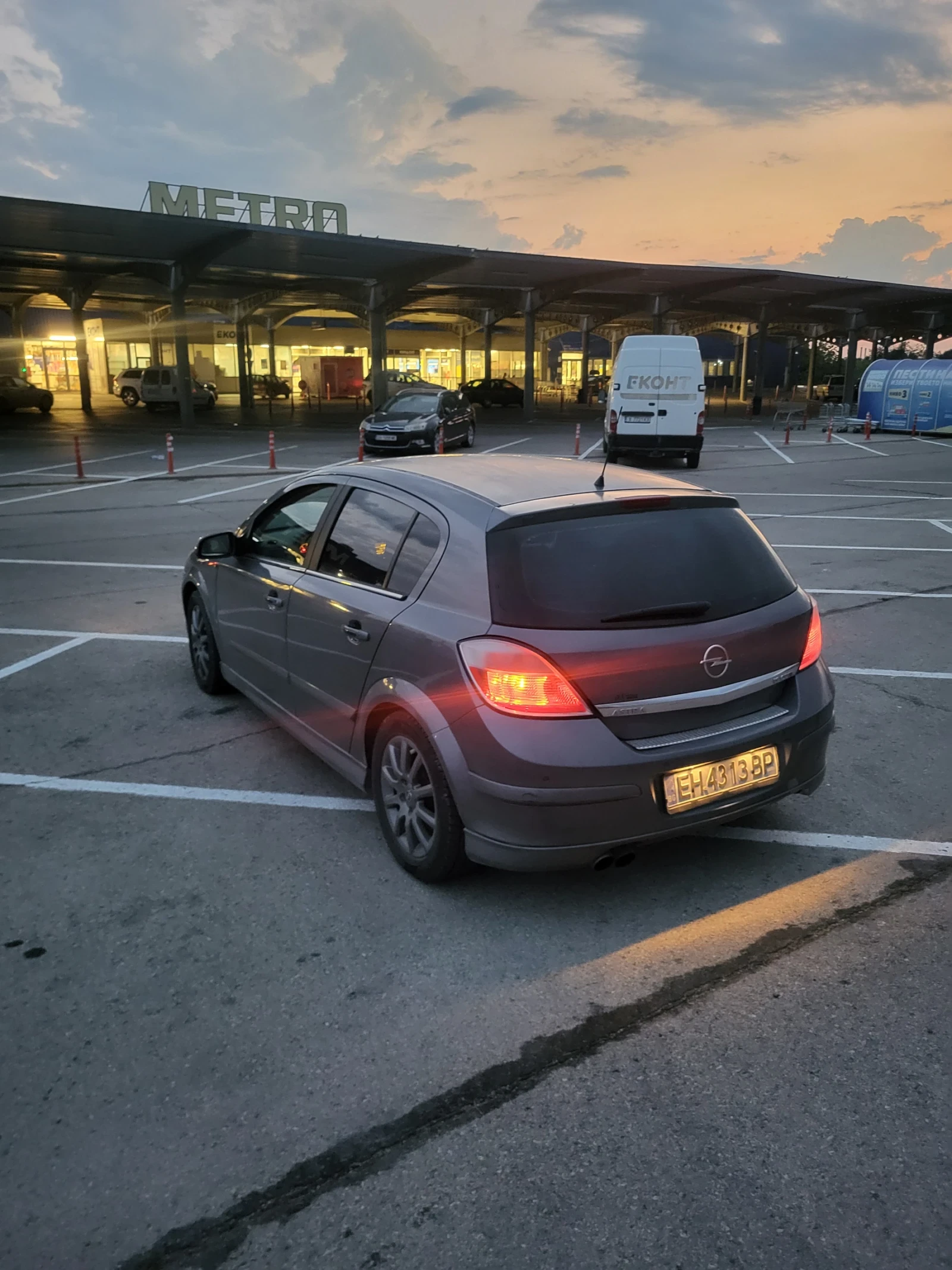 Opel Astra 1.9cdti 150hp , снимка 6 - Автомобили и джипове - 55796234