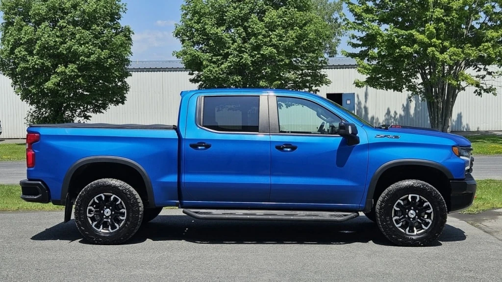 Chevrolet Silverado * ZR2 * АВТОКРЕДИТ БЕЗ ПЪРВОНАЧАЛНА ВНОСКА* , снимка 3 - Автомобили и джипове - 55888410