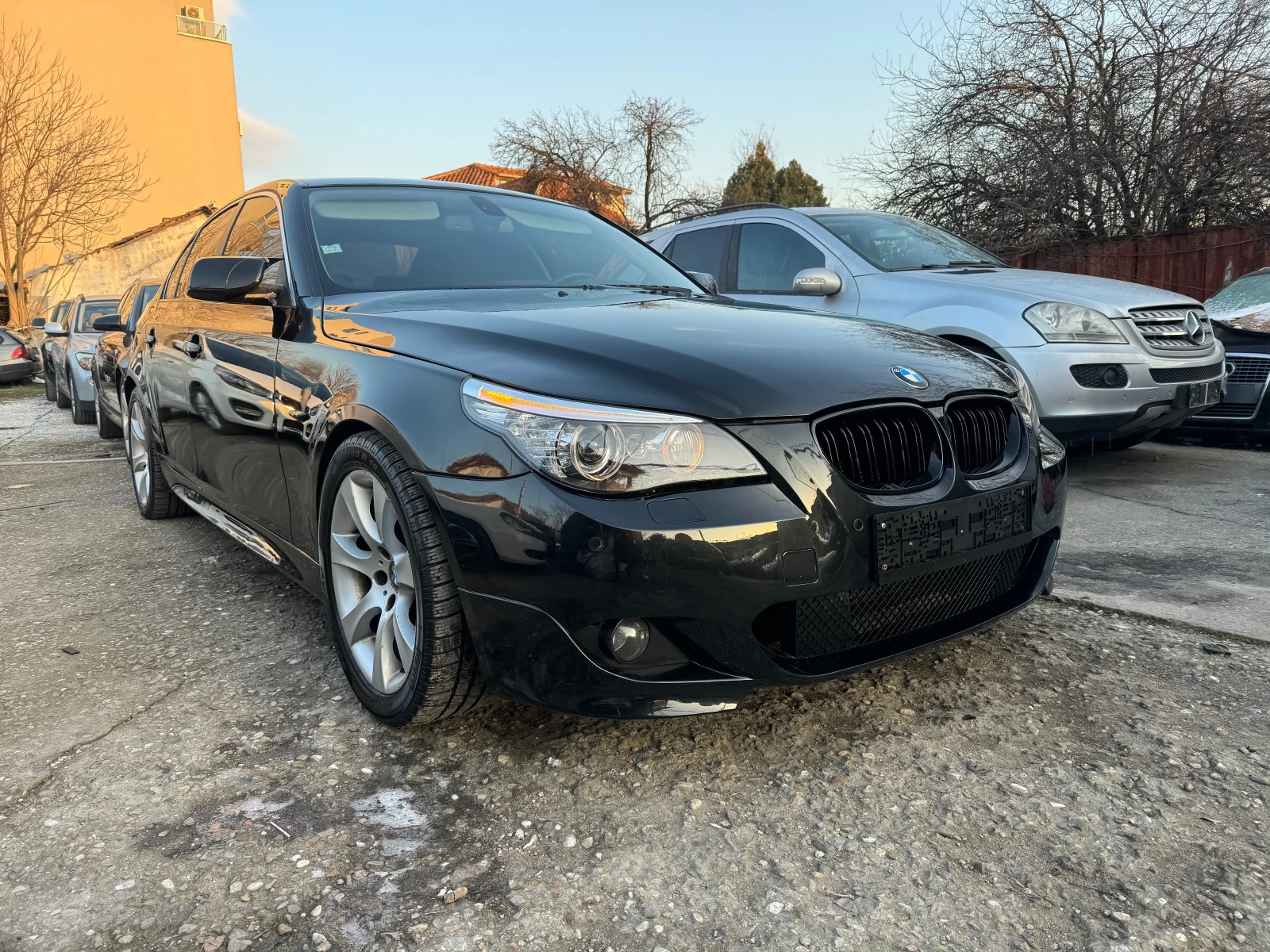 BMW 530 D 231HP START STOP M-PAKET KOJA NAVI FUUL 2007G, снимка 4 - Автомобили и джипове - 55984690