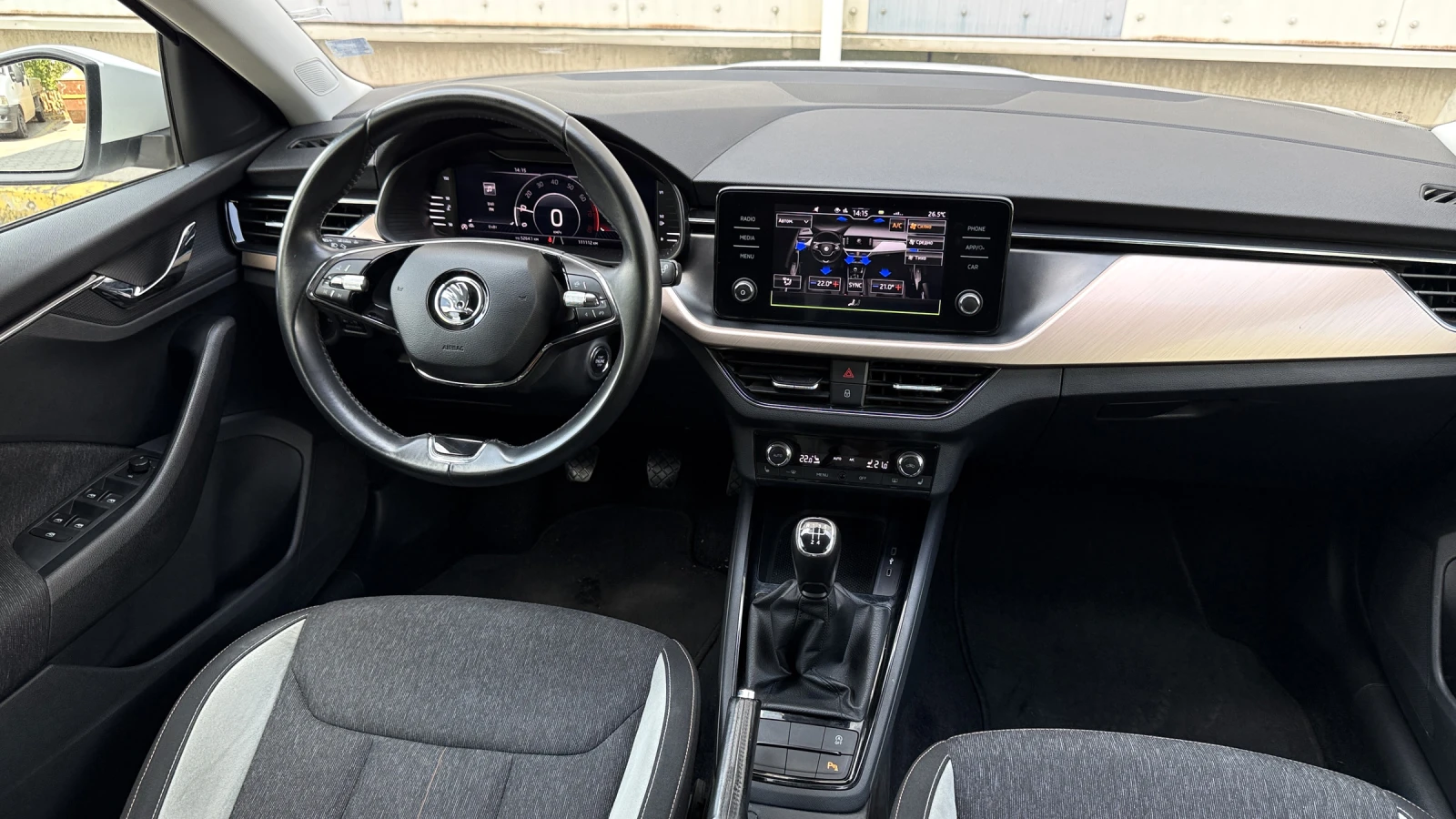 Skoda Scala 1.0 TSI STYLE EDITION DIGITAL COCPIT, снимка 9 - Автомобили и джипове - 56196387