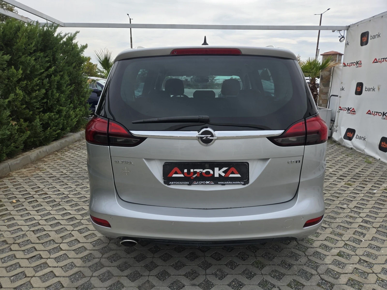 Opel Zafira 2.0CDTI-131кс= 7МЕСТА= АВТОМАТ= FACE= NAVI= EURO 6, снимка 4 - Автомобили и джипове - 56245170