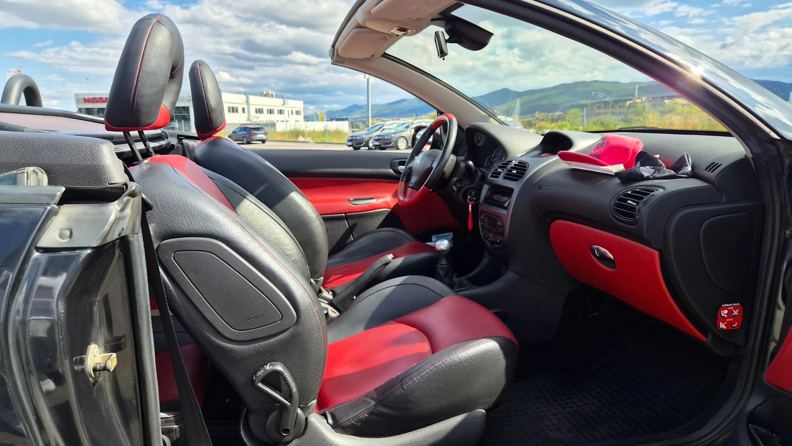 Peugeot 206 CC, снимка 13 - Автомобили и джипове - 56246171
