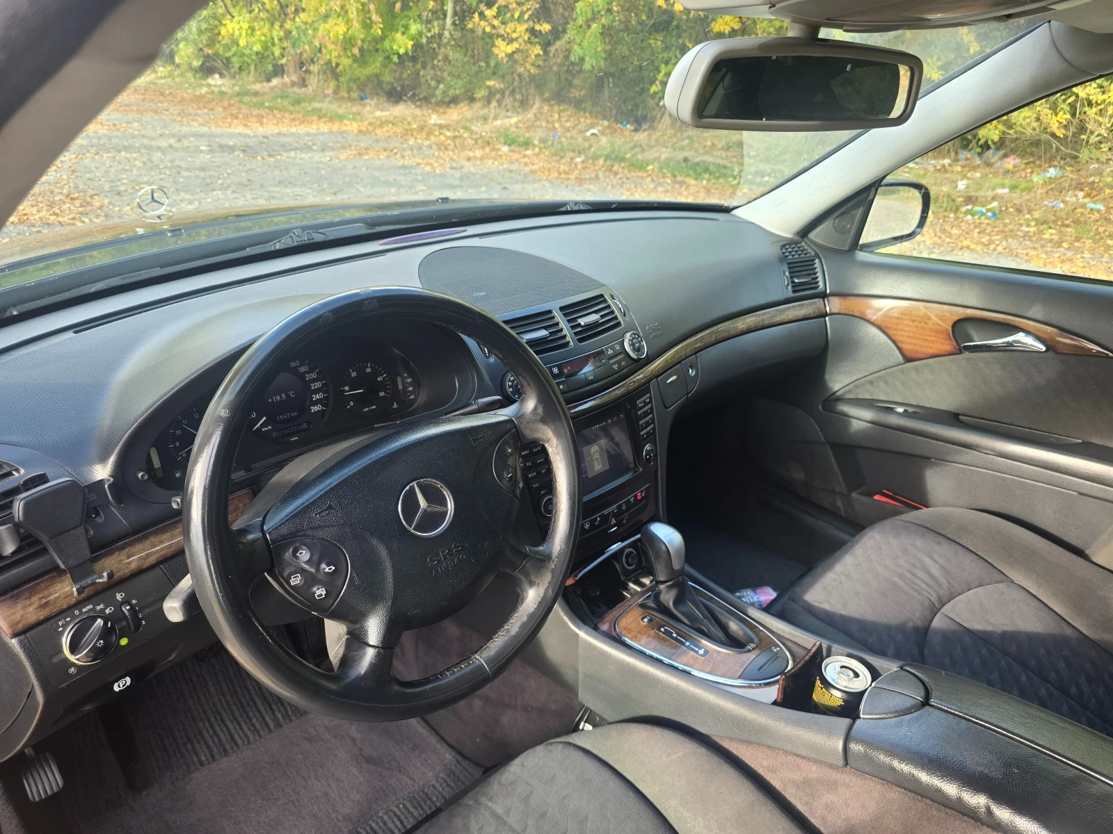 Mercedes-Benz E 220 2.2 CDI, снимка 6 - Автомобили и джипове - 56522601