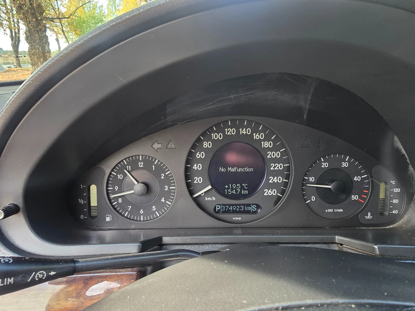 Mercedes-Benz E 220 2.2 CDI, снимка 17 - Автомобили и джипове - 56522601