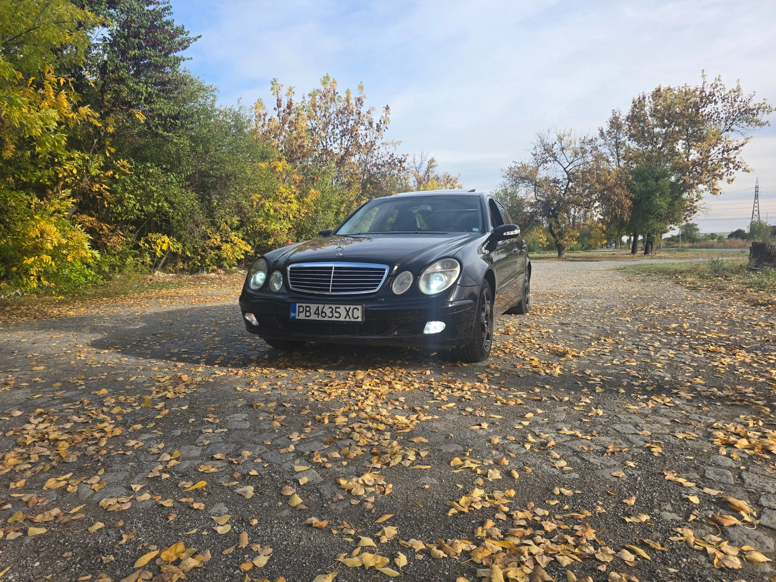 Mercedes-Benz E 220 2.2 CDI, снимка 16 - Автомобили и джипове - 56522601