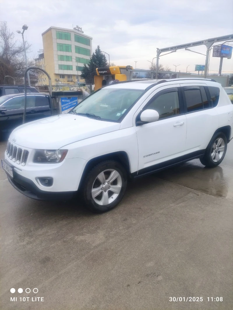 Jeep Compass, снимка 1 - Автомобили и джипове - 49022111