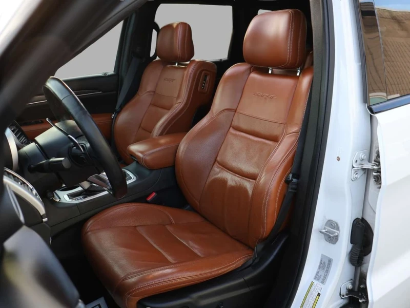Jeep Grand cherokee * SRT * CARFAX * ЦЕНА ДО БГ, снимка 13 - Автомобили и джипове - 53414892