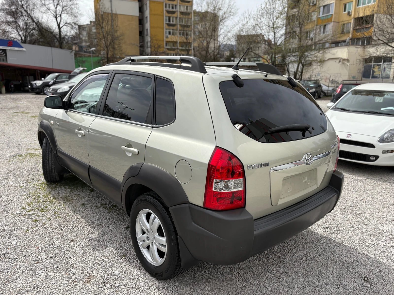 Hyundai Tucson 2.0i/4x4/газов инжекцион - изображение 5