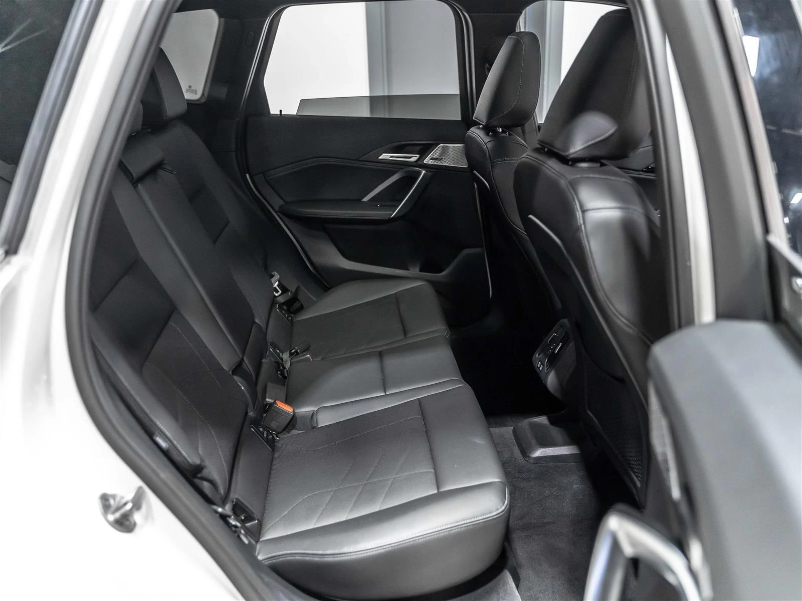 BMW X1 xDrive28i � ����������� & ���� ������ | Mobile.bg � ����������� 15