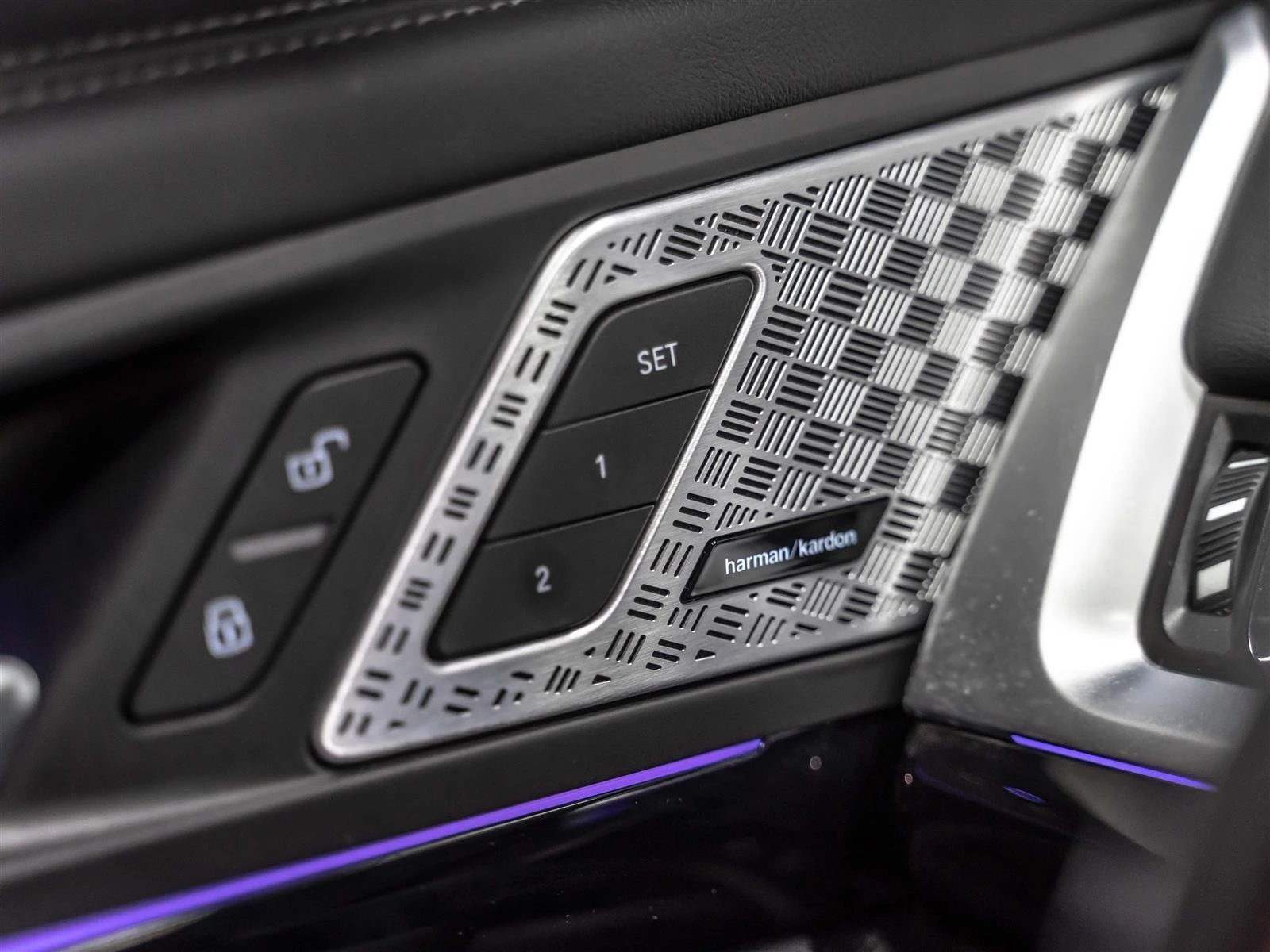 BMW X1 xDrive28i � ����������� & ���� ������ | Mobile.bg � ����������� 12