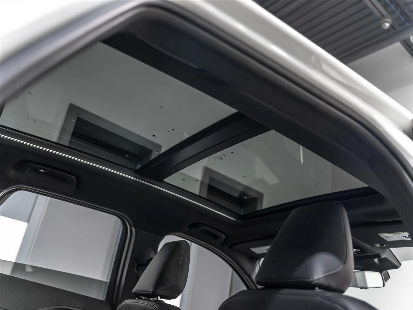 BMW X1 xDrive28i � ����������� & ���� ������ | Mobile.bg � ����������� 16