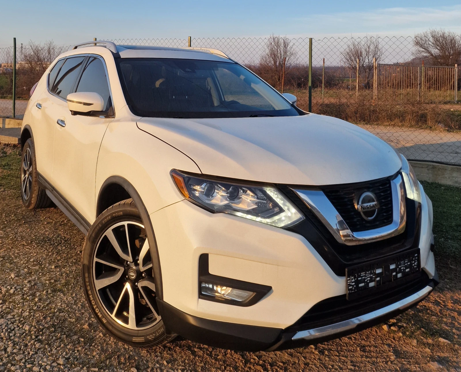 Nissan X-trail Rogue SL AWD Carfax 108000км.