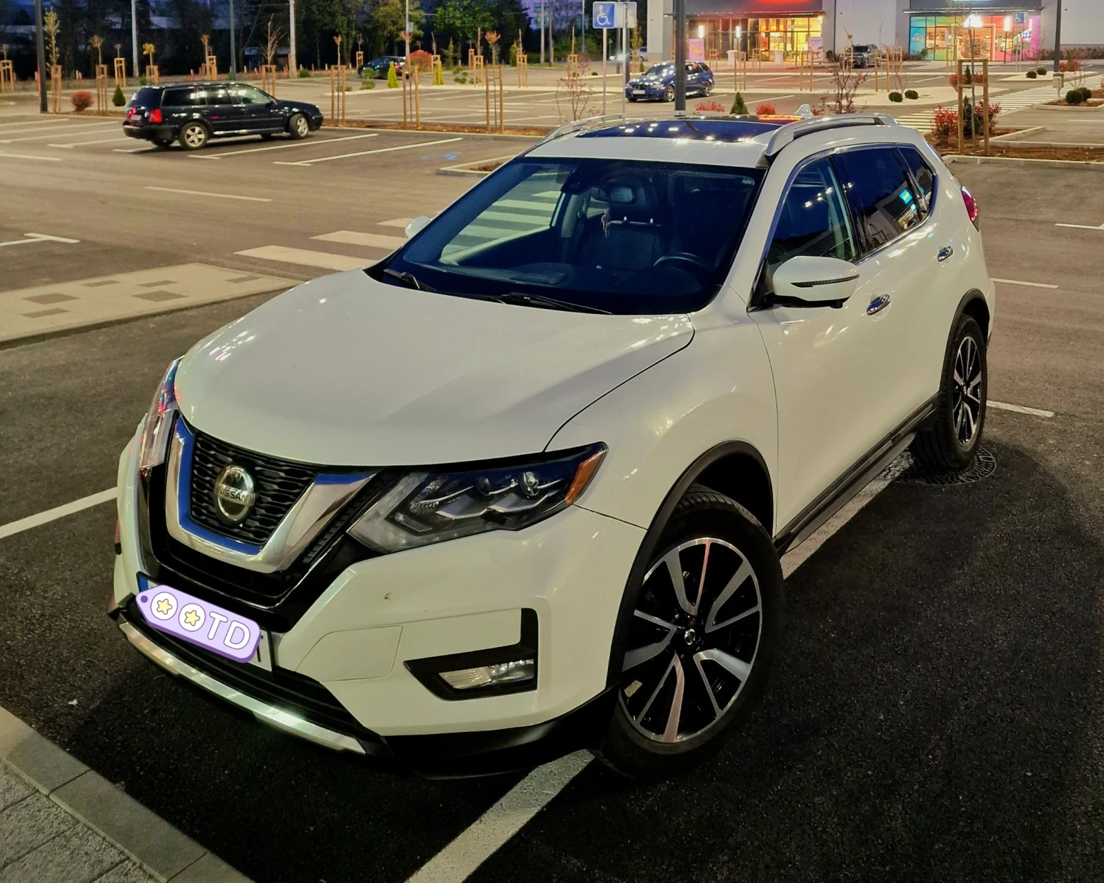 Nissan X-trail Rogue SL AWD VIN 108000км.