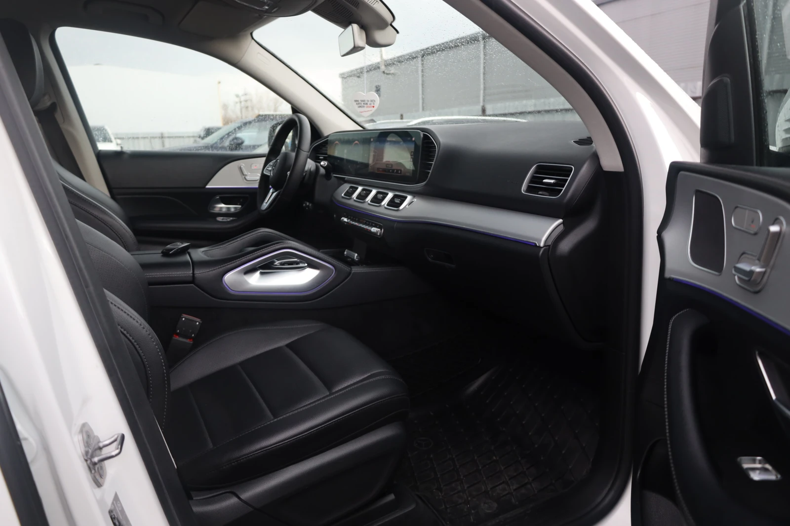 Mercedes-Benz GLE 350 d 4M AIR 53AMGOptik 7местна 360 Multibeam SzH AHK , снимка 7 - Автомобили и джипове - 53999811