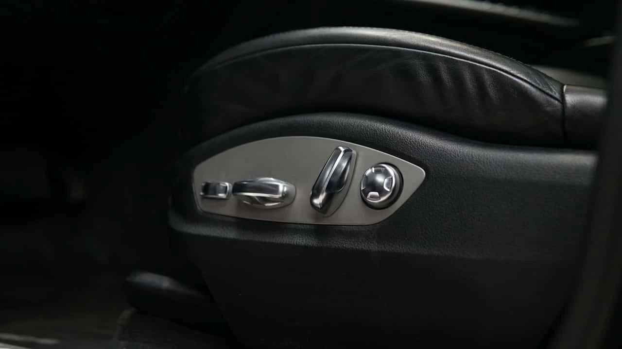 Porsche Macan * S AWD * CARFAX * ЦЕНА ДО БГ, снимка 15 - Автомобили и джипове - 55421328