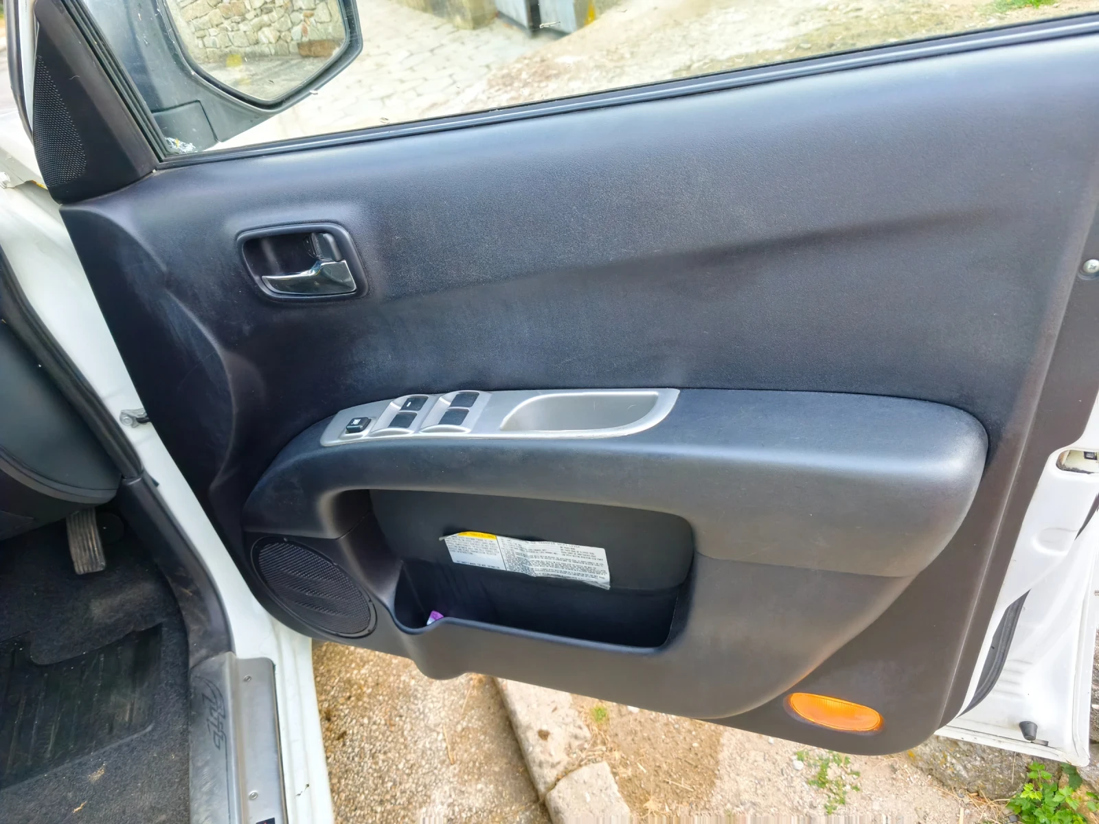 Mitsubishi L200, снимка 9 - Автомобили и джипове - 55730688