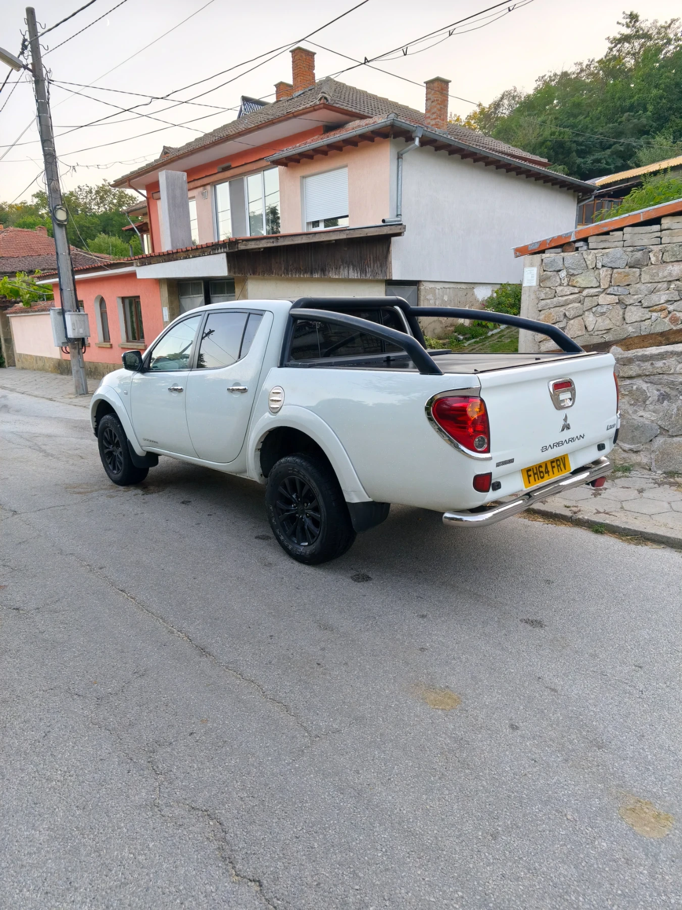 Mitsubishi L200, снимка 4 - Автомобили и джипове - 55730688