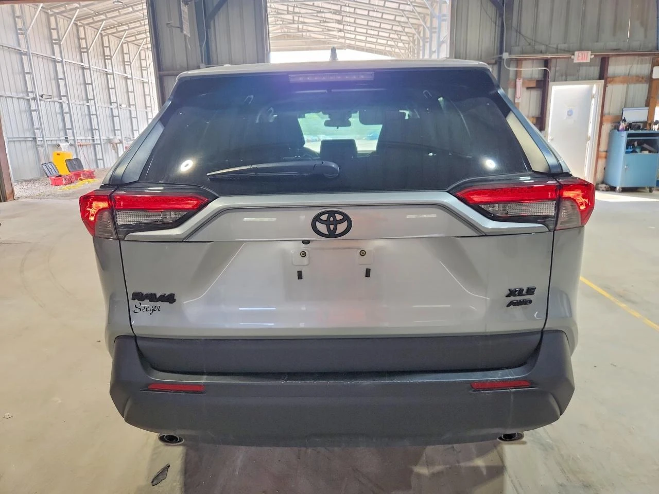 Toyota Rav4 2.5l Xle, снимка 6 - Автомобили и джипове - 56043606