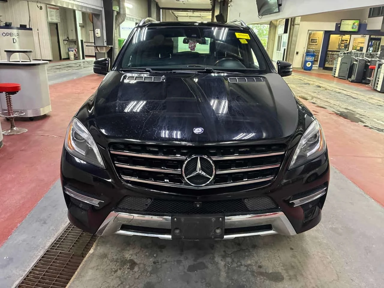 Mercedes-Benz ML 350 * 4MATIC 4dr BlueTEC* АВТОКРЕДИТ* , снимка 6 - Автомобили и джипове - 56230432