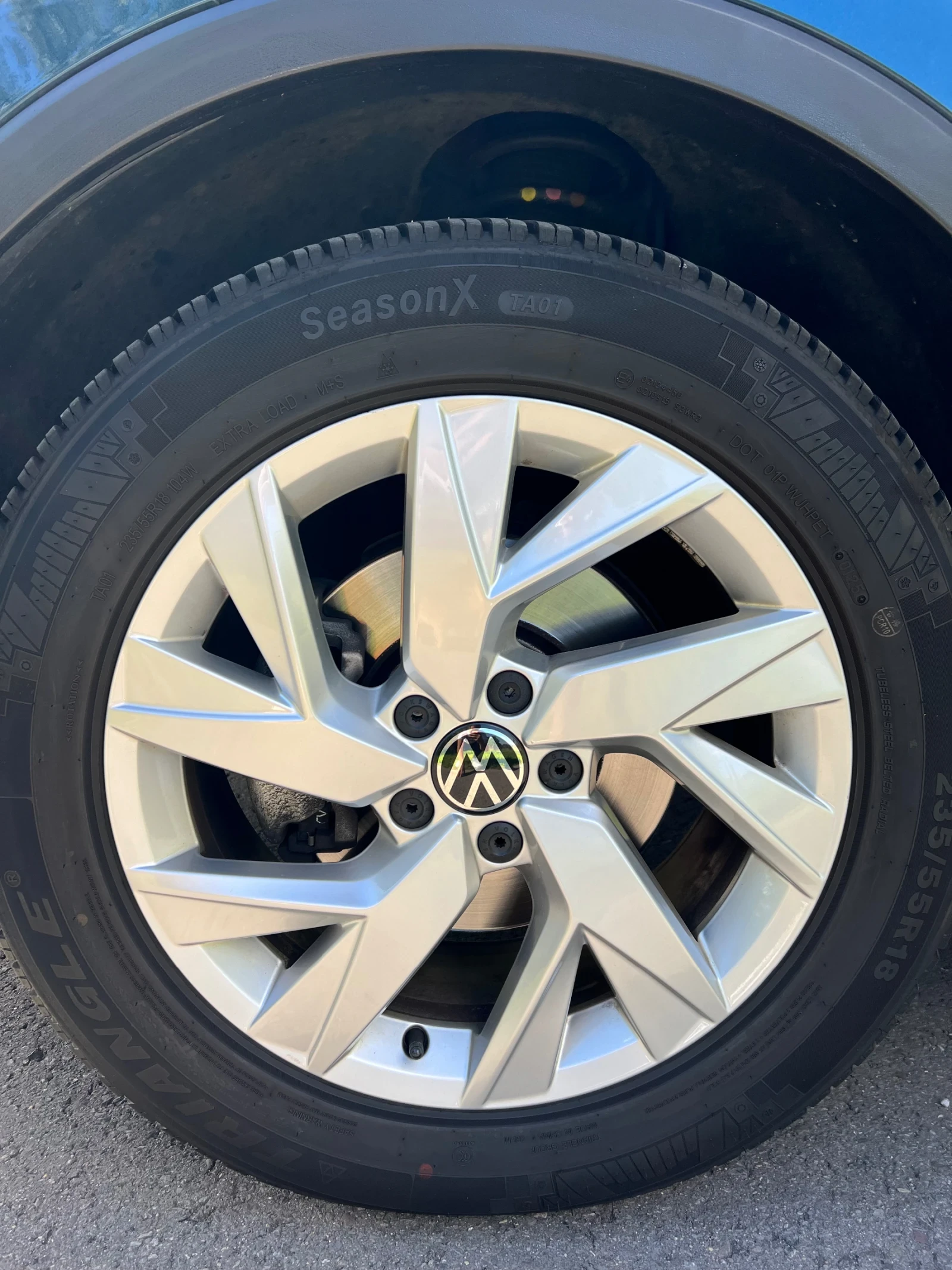 VW Tiguan, снимка 6 - Автомобили и джипове - 56496530