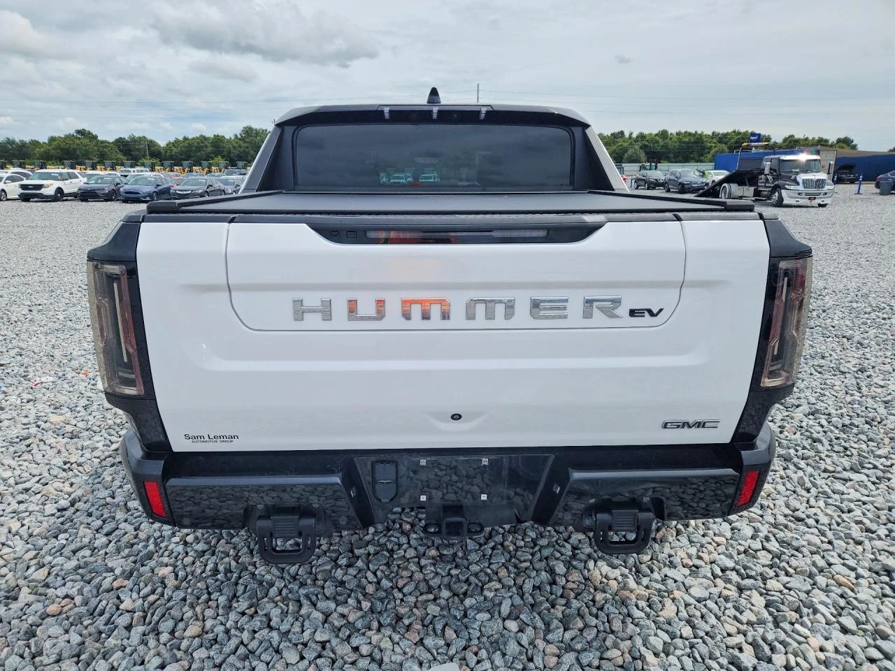 Hummer H3 EV PICKUP 3X AWD , снимка 6 - Автомобили и джипове - 56740735