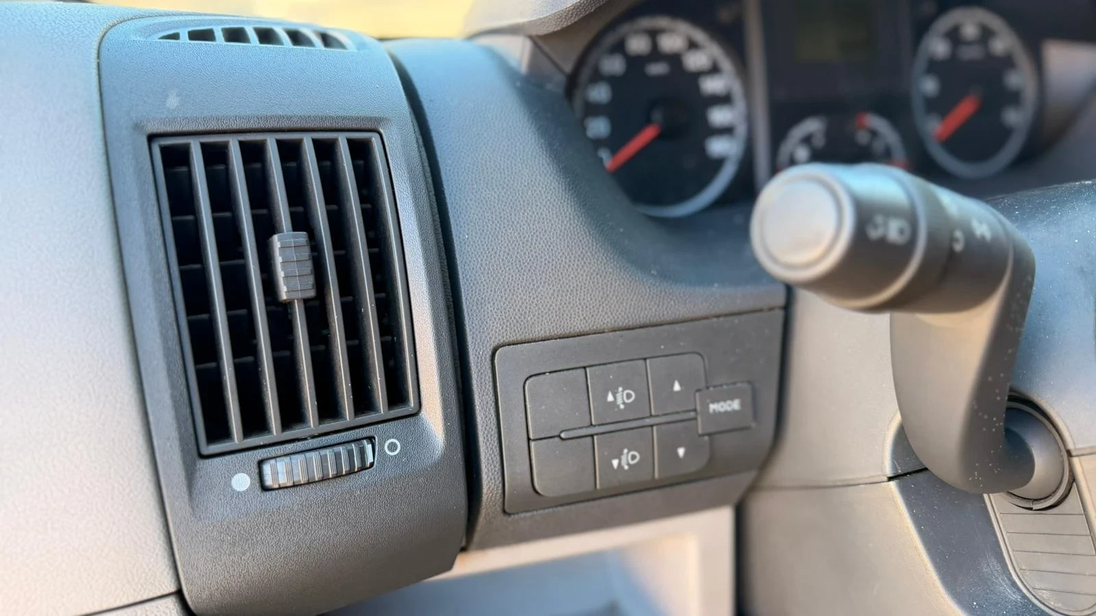 Citroen Jumper Има климатик, 6 степена кутия обслужена нови гуми, снимка 7 - Бусове и автобуси - 53805159