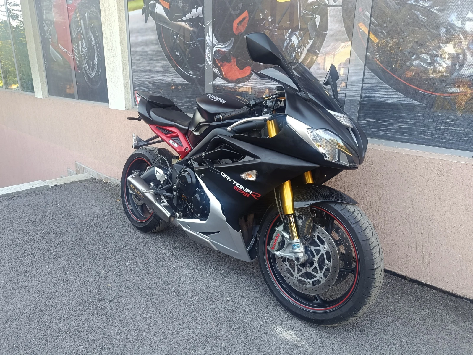 Triumph Daytona 675R - изображение 2