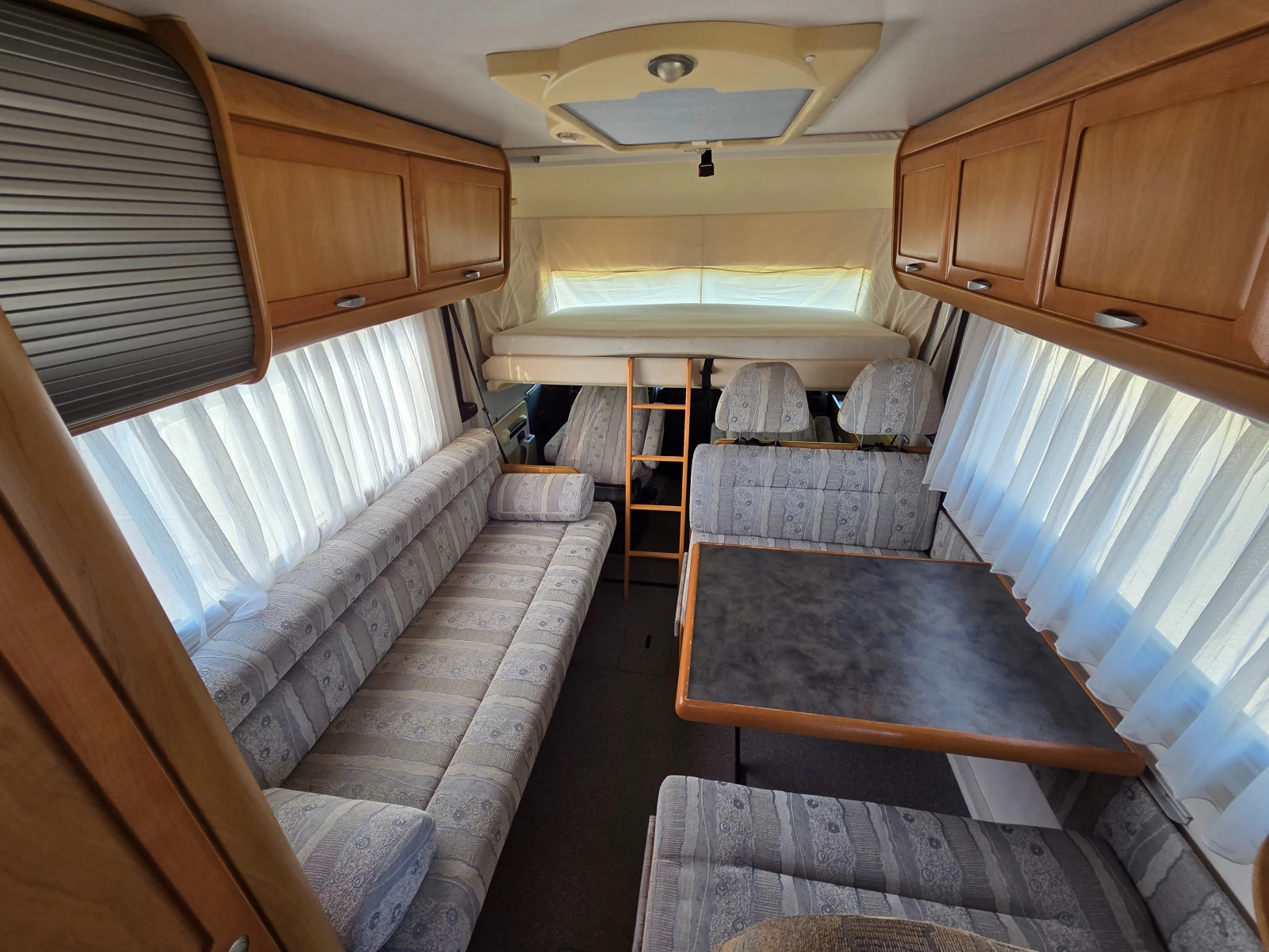 Кемпер HYMER / ERIBA B544  Климатик, Внос от Швейцария , снимка 10 - Каравани и кемпери - 54685679
