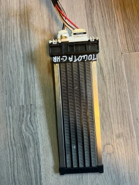     294800-0023     TOYOTA C-HR 294800-0023