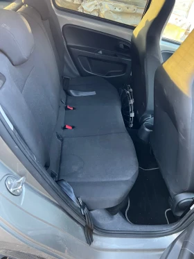 VW Up - 3000 € / 5867.49 лв. - 93776701 9