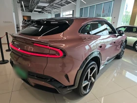 Xiaomi YU7 XIAOMI YU7 MAX AWD 101.7kWh | Mobile.bg � ����� ������ 8