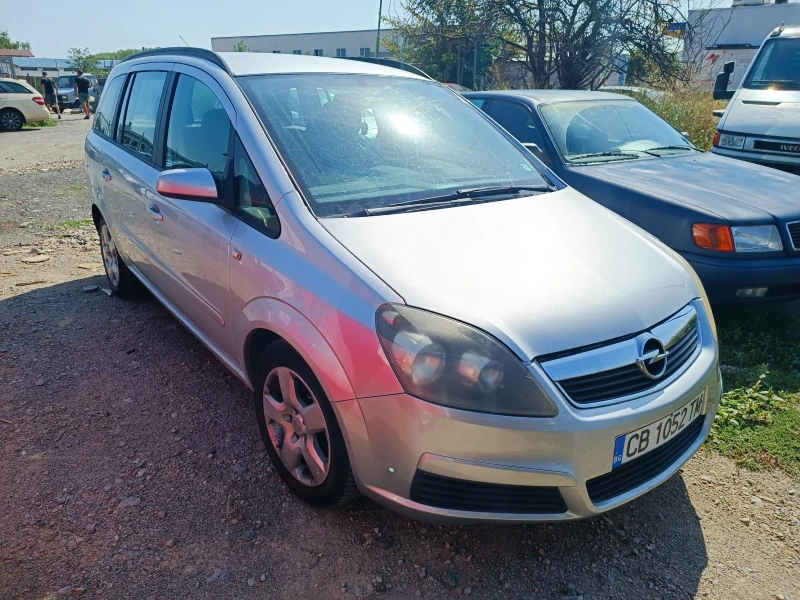 Opel Zafira 1.6i бензин-ГАЗ, снимка 2 - Автомобили и джипове - 47104138