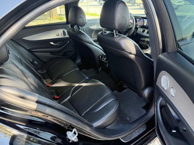Mercedes-Benz E 220 AMG-LIZING, снимка 7 - Автомобили и джипове - 50009855