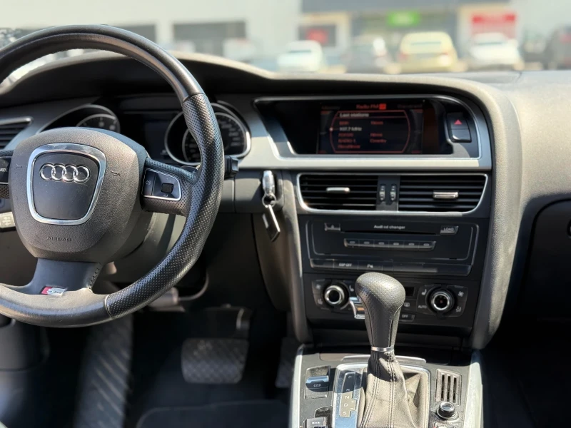 Audi A5 S-LINE, снимка 10 - Автомобили и джипове - 51328614