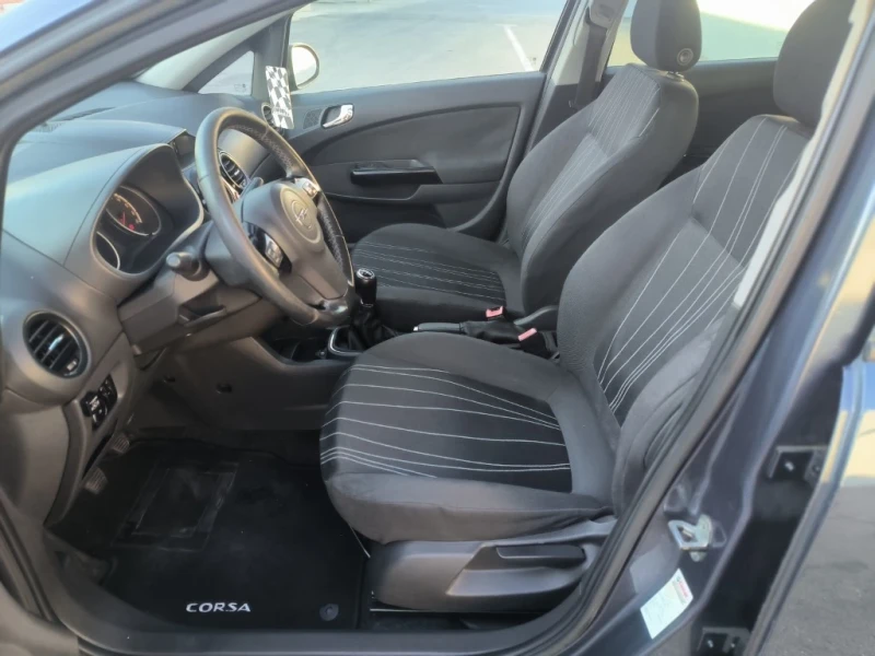 Opel Corsa 1.2 Газ-Бензин , снимка 8 - Автомобили и джипове - 52628363