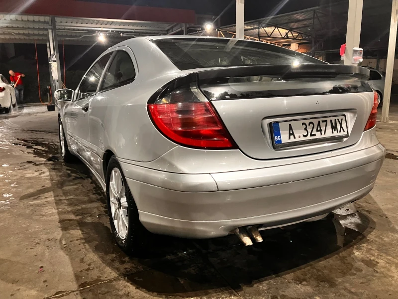 Mercedes-Benz C 220, снимка 5 - Автомобили и джипове - 52897677