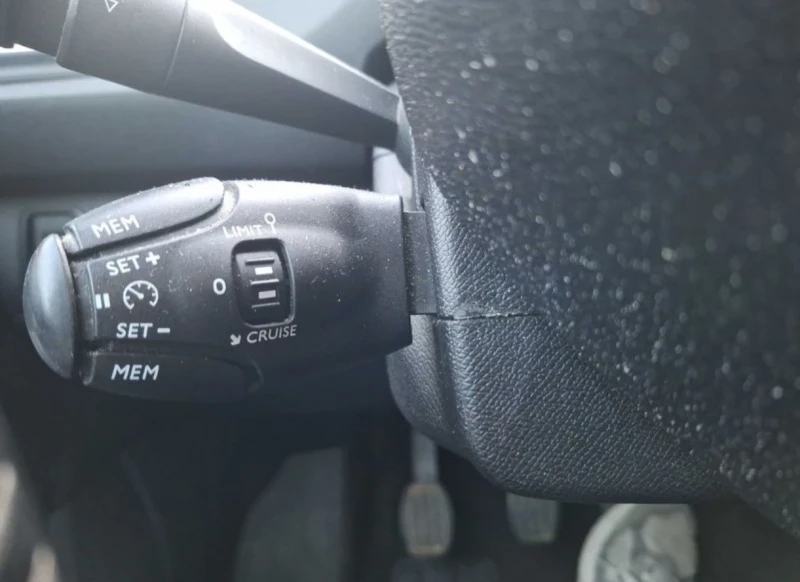 Peugeot 308 1.5Blue-HDi , снимка 10 - Автомобили и джипове - 53051091