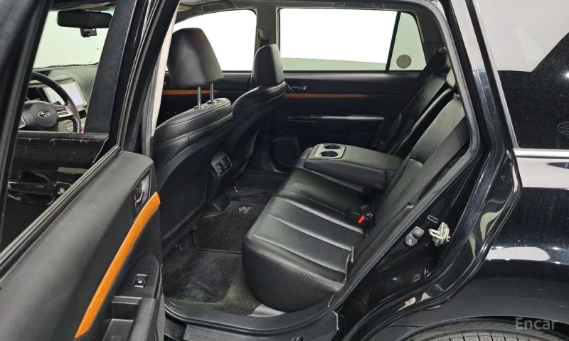 Subaru Outback, снимка 11 - Автомобили и джипове - 53309565