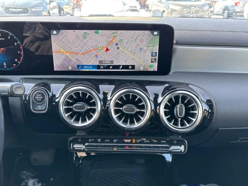 Mercedes-Benz CLA * 250 4MATIC Coupe * CARFAX * БЕЗ ПЪРВОНАЧАЛНА ВНО, снимка 9 - Автомобили и джипове - 53327914