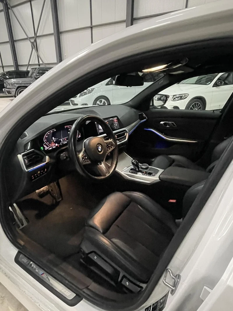 BMW 320 D/Xdr/Mpak/distr/подг/камера/КАСКО/!!!, снимка 11 - Автомобили и джипове - 53360500