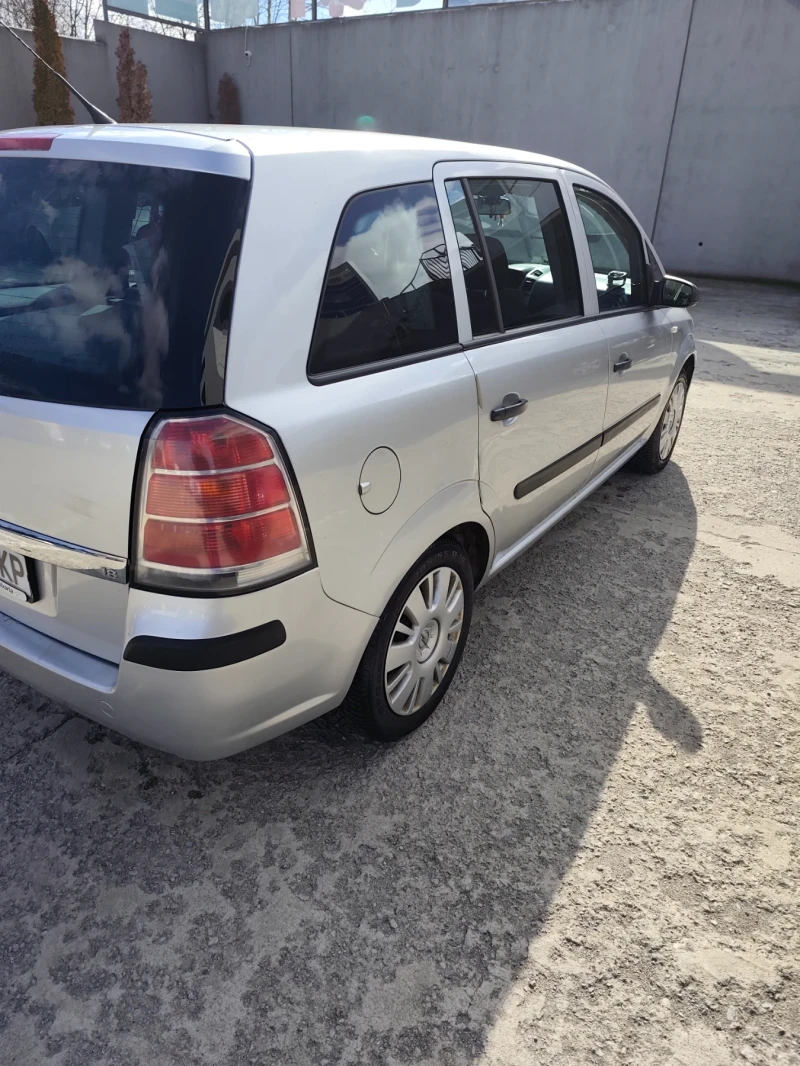 Opel Zafira, снимка 3 - Автомобили и джипове - 53443975