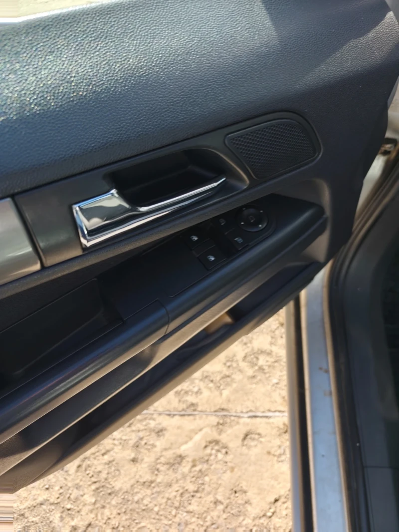 Opel Zafira, снимка 7 - Автомобили и джипове - 53443975