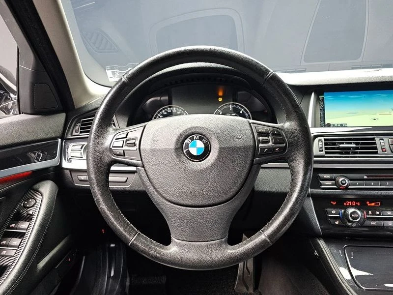 BMW 520 520d xDrive M Aero Dynamic| 190к.с.| ВКЛ.ТЕХНОТЕСТ, снимка 12 - Автомобили и джипове - 55217460