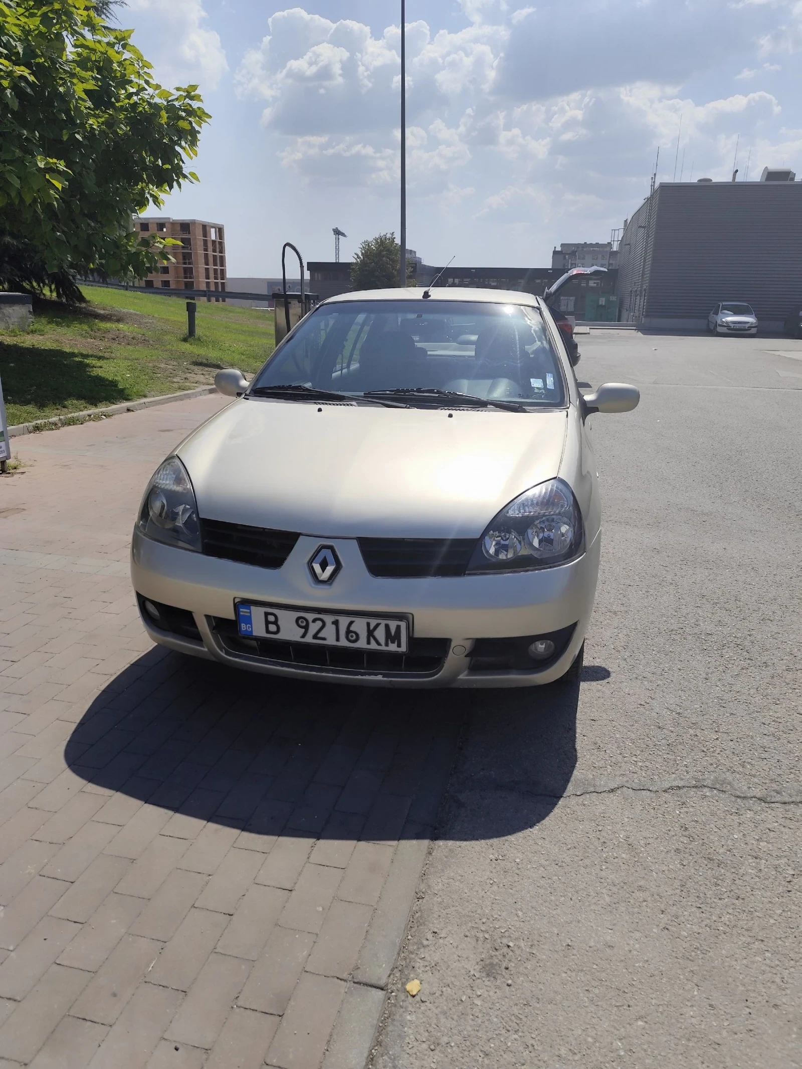 Renault Clio, снимка 1