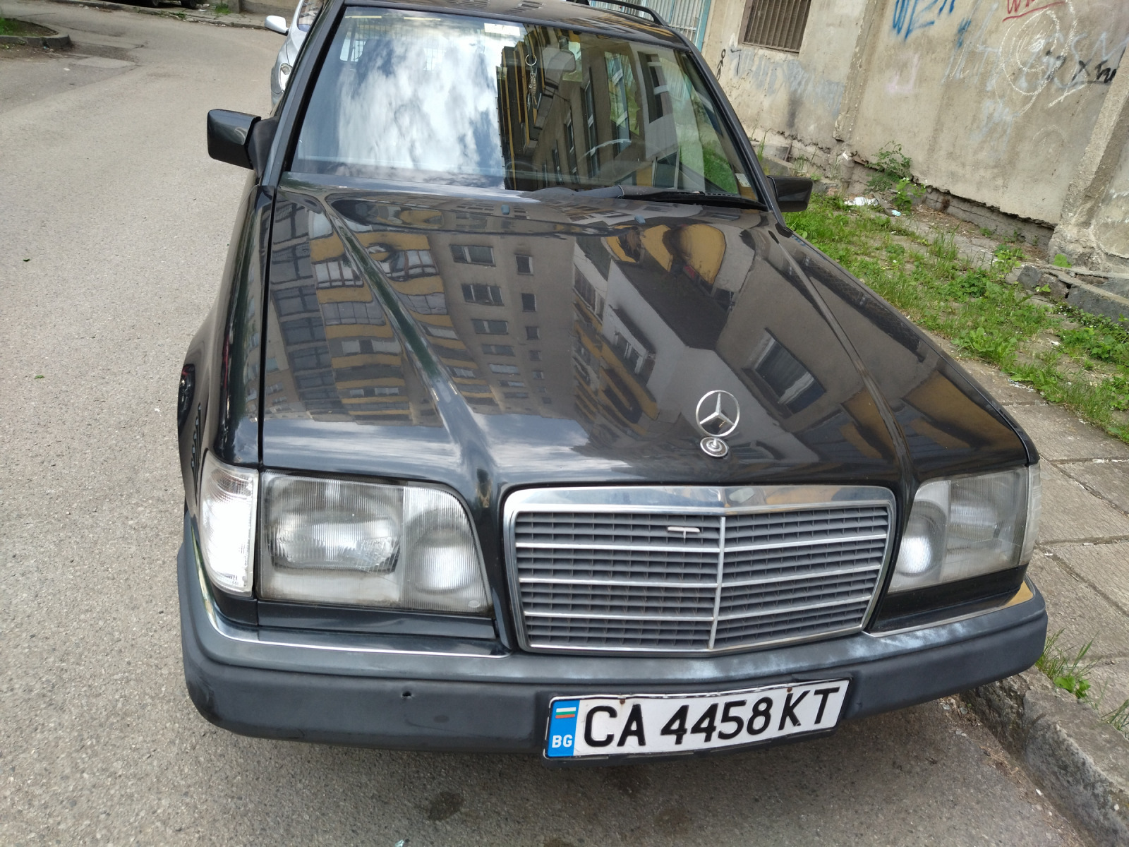 Mercedes-Benz E 250 W124 e class  - изображение 1