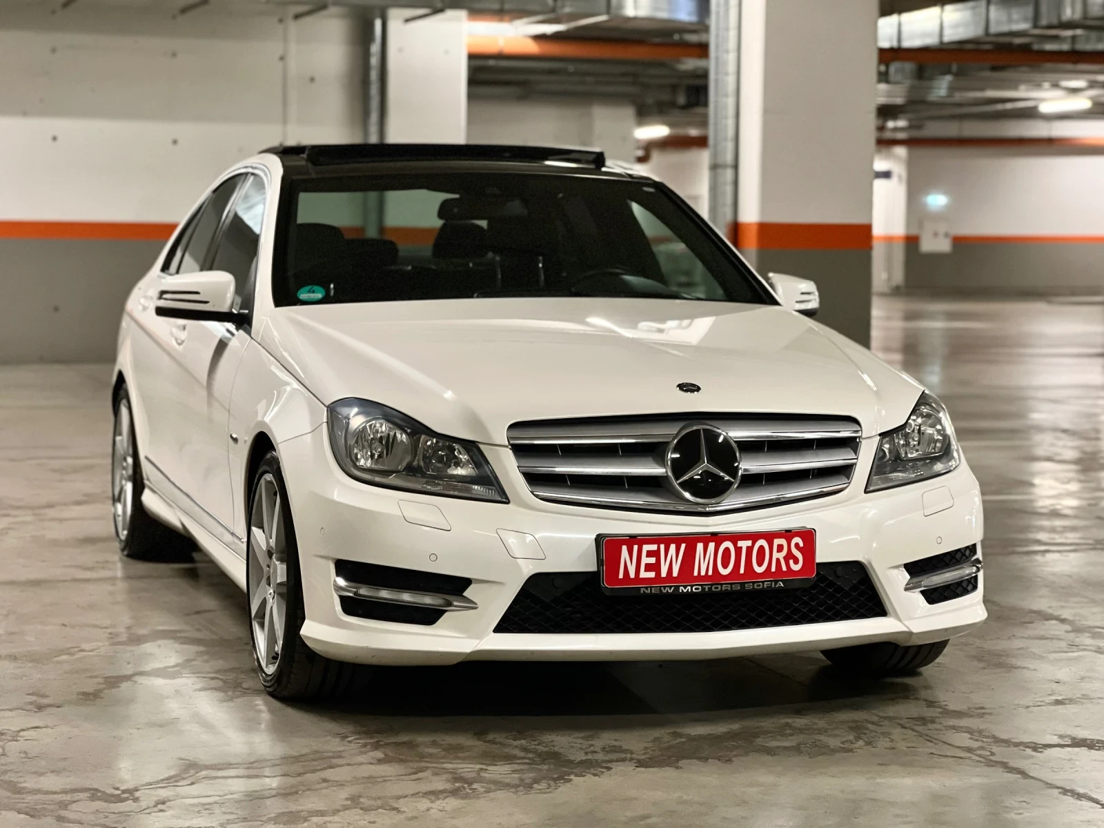 Mercedes-Benz C 250 -AMG-Line-Panorama-Лизинг през Уникредит  - изображение 3