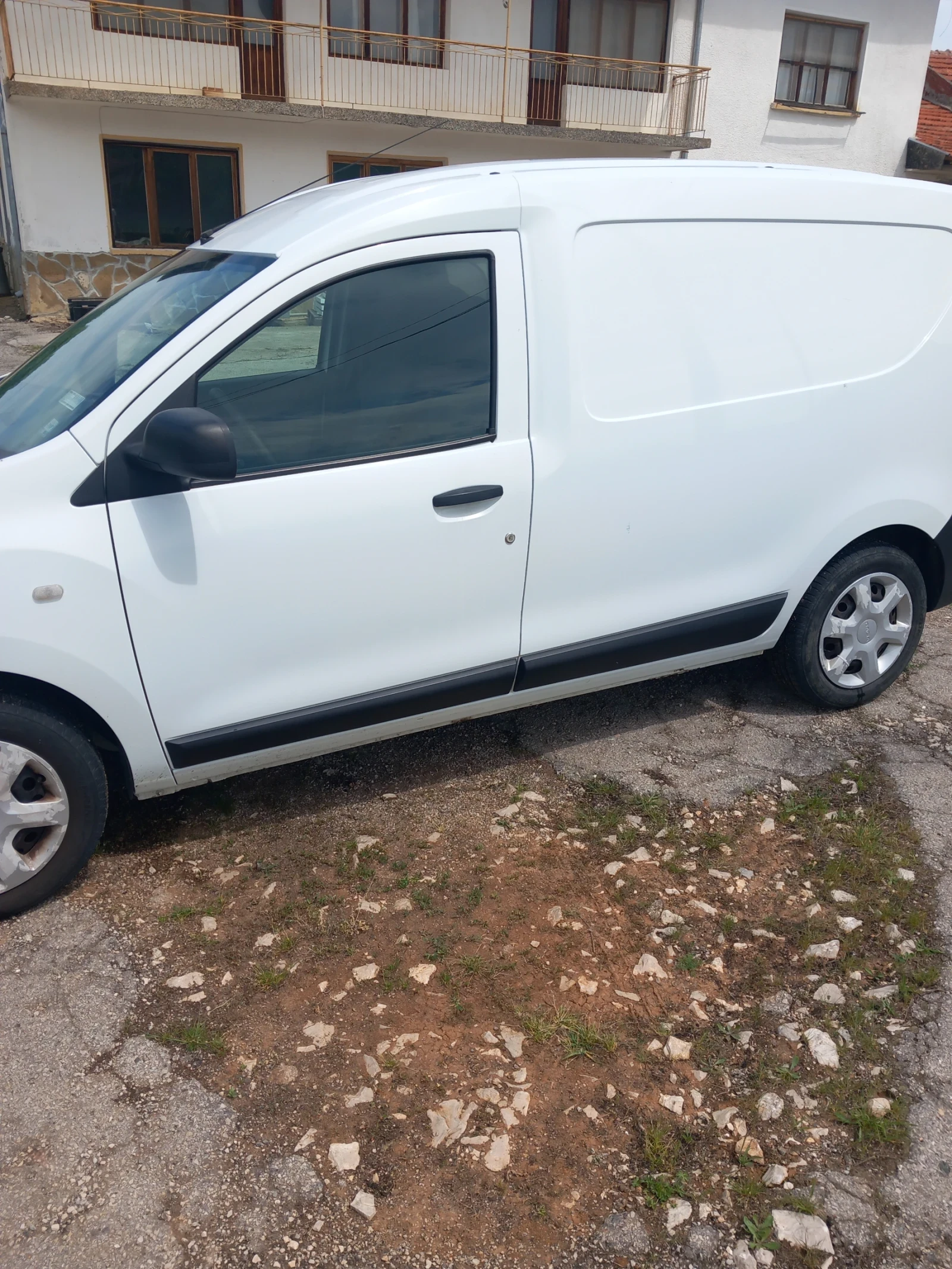 Dacia Dokker 1.6 Бензин - изображение 3