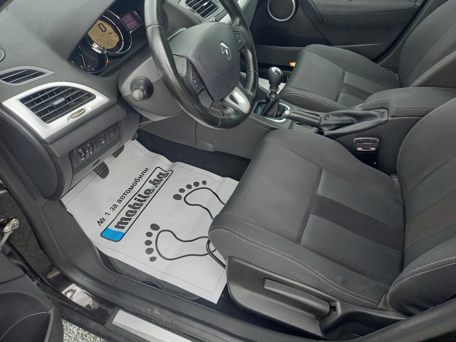 Renault Megane 1.5 DCI - 110 KC.  6 - СК  ОБСЛУЖЕНА ТОП - изображение 9