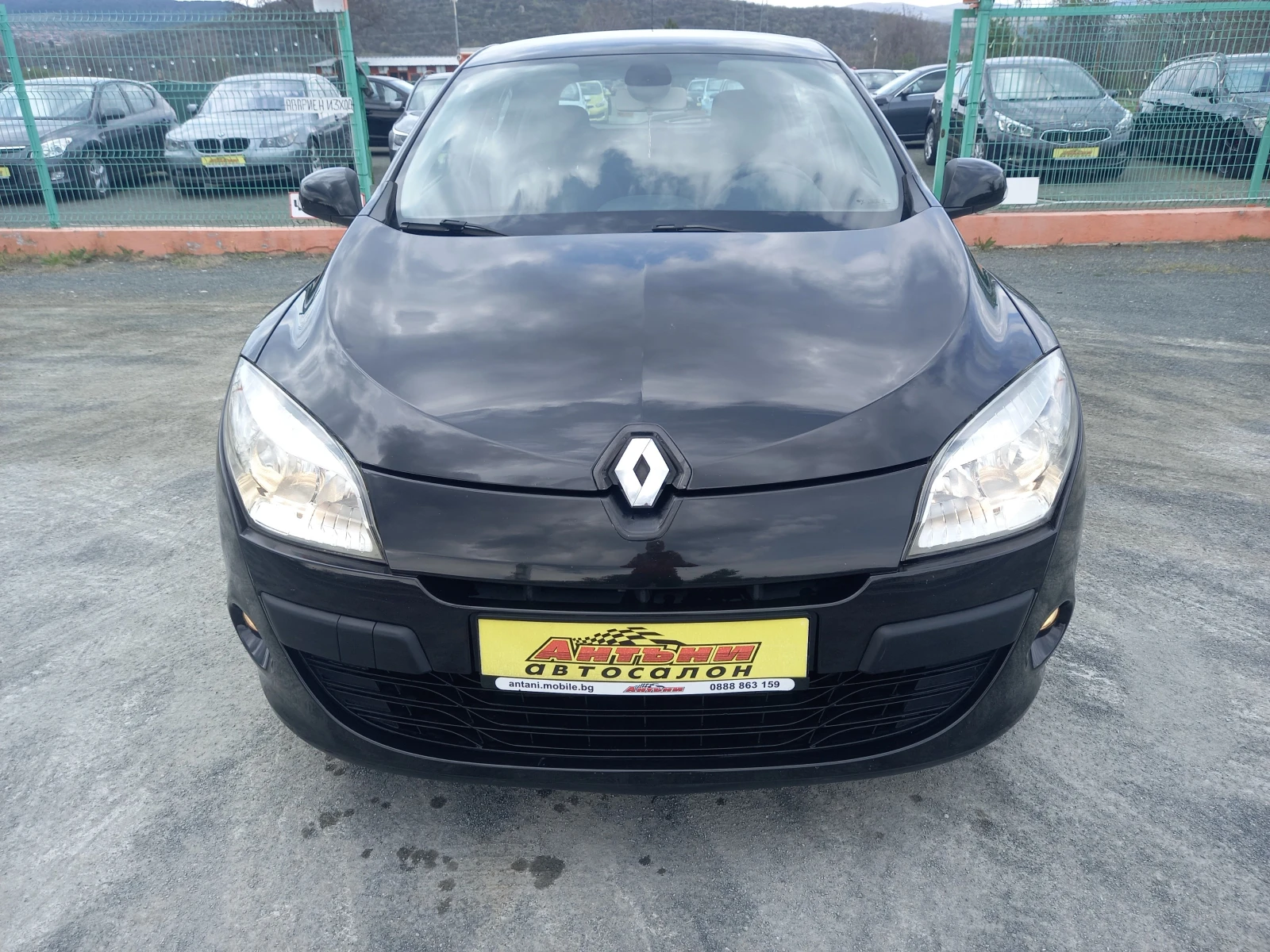 Renault Megane 1.5 DCI - 110 KC.  6 - СК  ОБСЛУЖЕНА ТОП - изображение 2