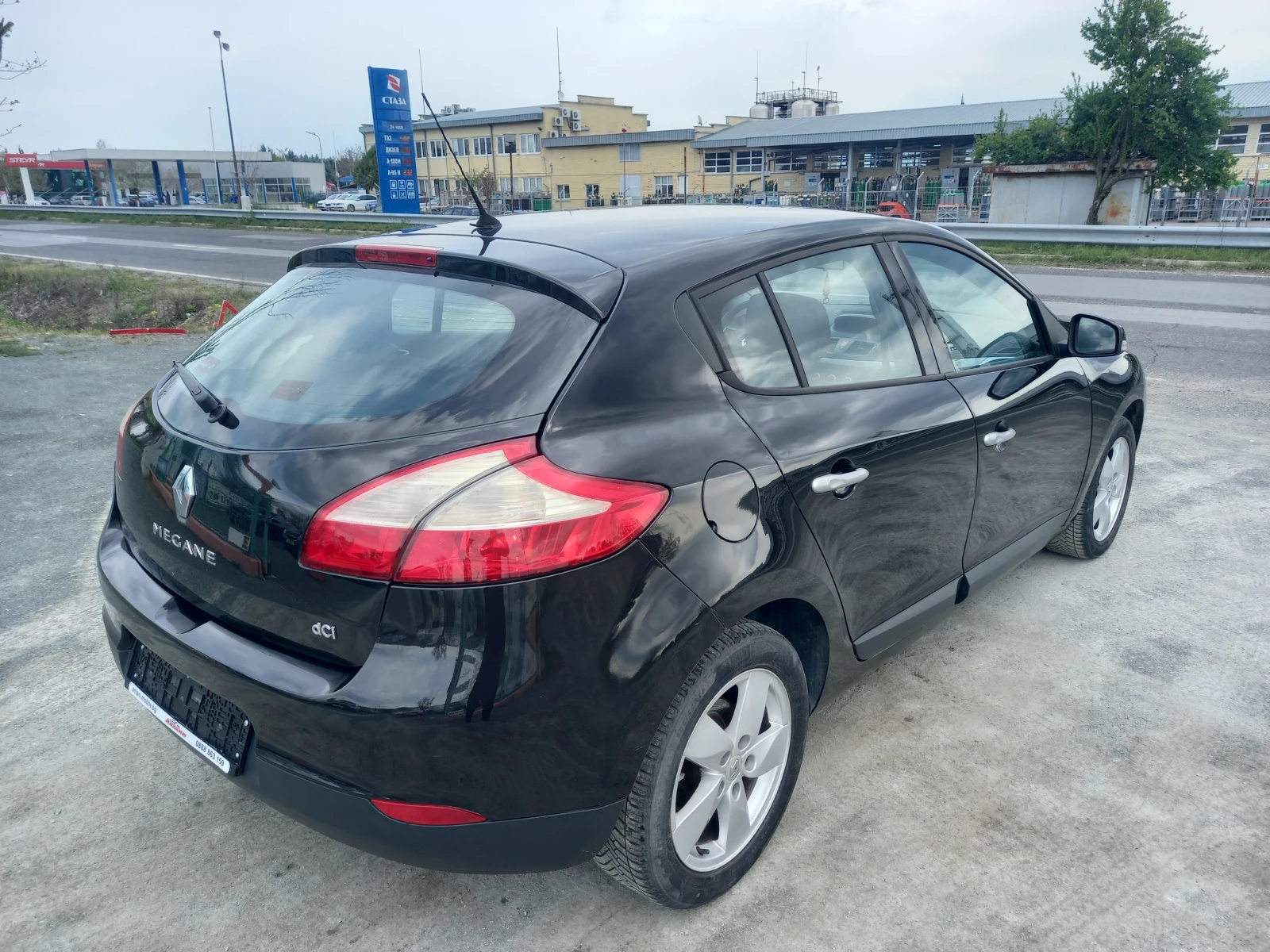 Renault Megane 1.5 DCI - 110 KC.  6 - СК  ОБСЛУЖЕНА ТОП - изображение 5